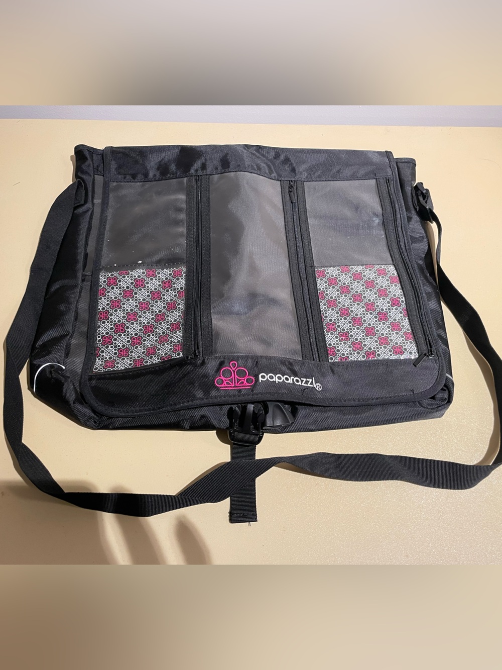 paparazzi Black Crossbody Organizer with Pink Pattern Accents